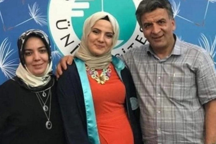 D&uuml;zce'deki kazada hayatını kaybeden aile İstanbul'da toprağa verildi