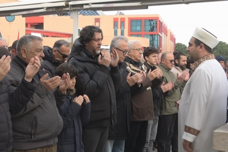 Bursalı iş insanı Sedat Sırrı Sezer son yolculuğuna uğurlandı