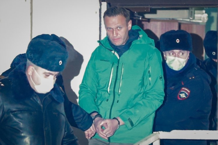 Rus muhalif lider Navalny'nin cansız bedeni annesine teslim edilmedi
