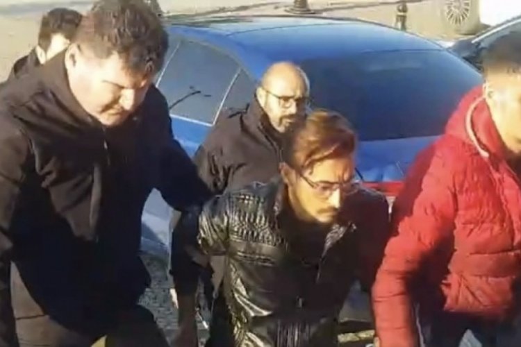 &Ccedil;anakkale'de boşanma aşamasındaki eşini &ouml;ld&uuml;r&uuml;p toprağa g&ouml;men zanlı tutuklandı!