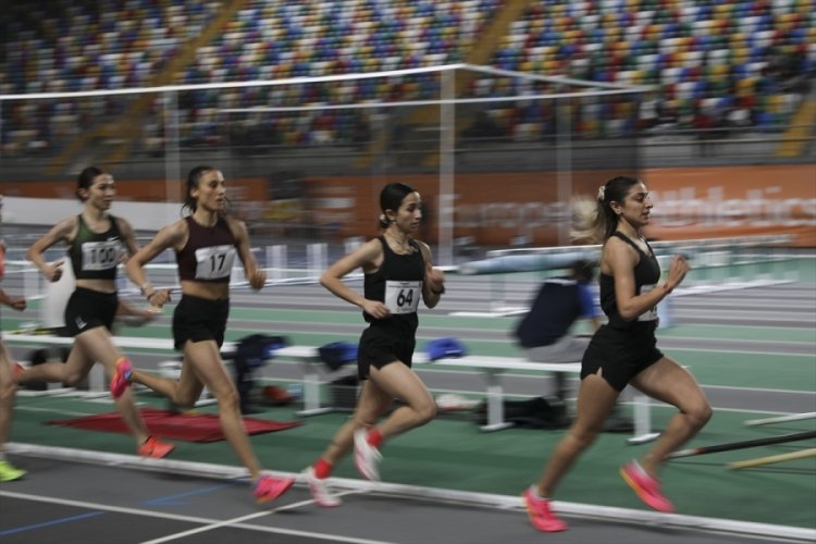 T&uuml;rkiye B&uuml;y&uuml;kler Ferdi Salon Atletizm Şampiyonası, rekorlarla tamamlandı