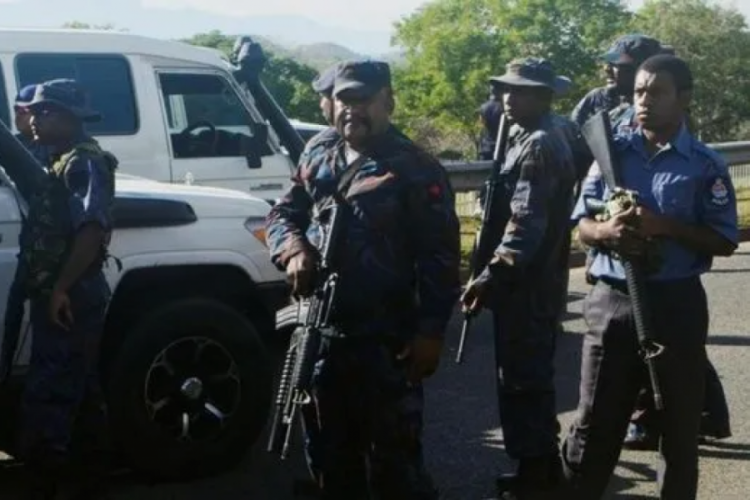 Papua Yeni Gine'deki kabile &ccedil;atışmasında 53 kişi &ouml;ld&uuml;