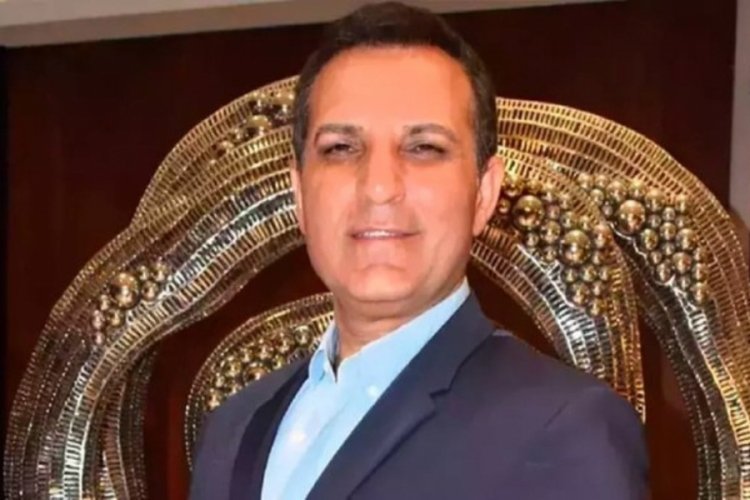 Rafet El Roman'dan estetik a&ccedil;ıklaması