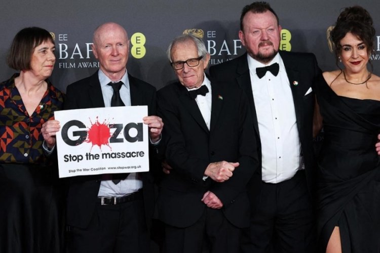 Y&ouml;netmen Ken Loach'tan BAFTA &ouml;d&uuml;l t&ouml;reninde "Gazze: Katliamı Durdurun" mesajı