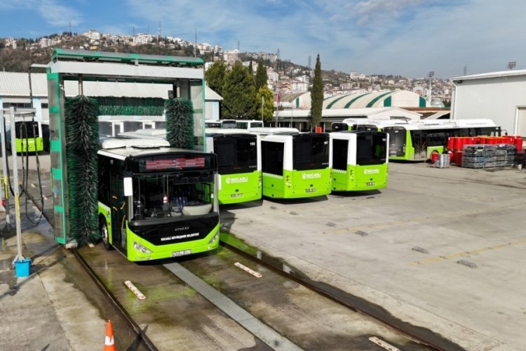 Kocaeli'de otob&uuml;sler geri kazanım suyuyla yıkanarak tasarruf sağlanıyor