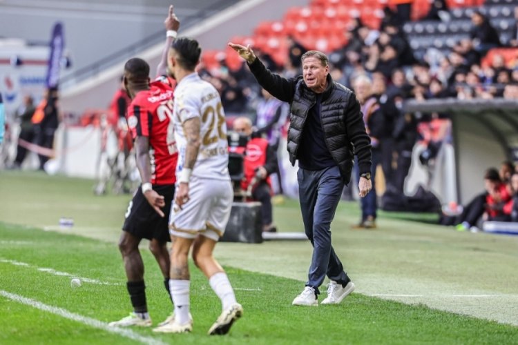 S&uuml;per Lig'in en başarılı yabancı teknik direkt&ouml;r&uuml; Markus Gisdol
