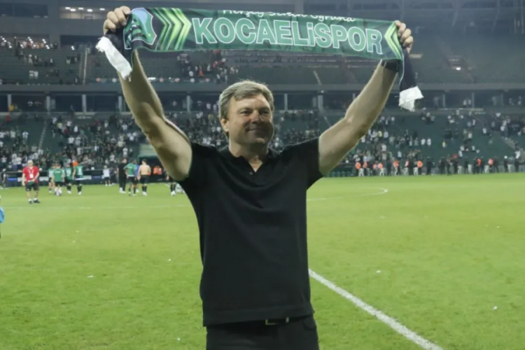 Kocaelispor, Ertuğrul Sağlam'la yolları ayırdı