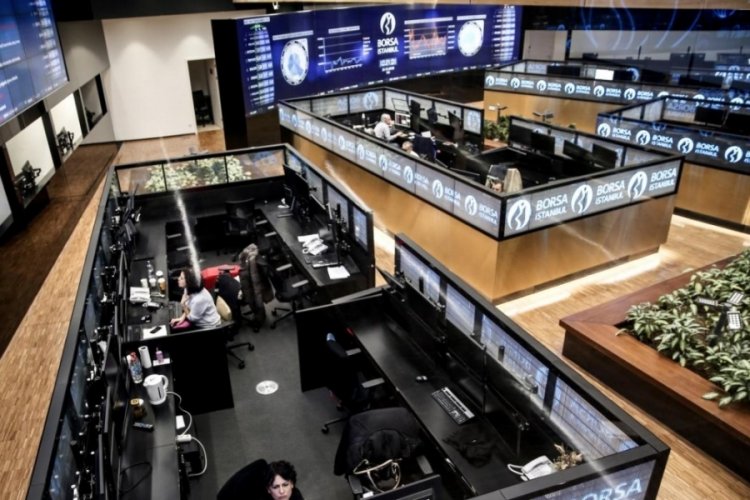 BIST 100 g&uuml;n ortasında rekor seviyede