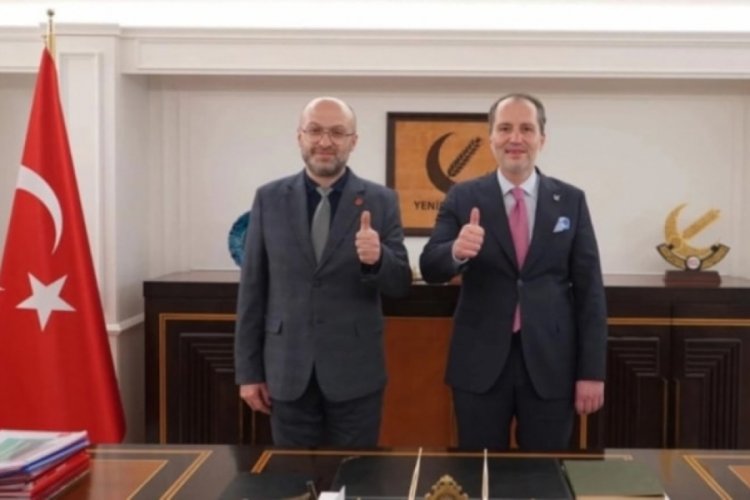 Yeniden Refah Partisi'nin adayı adaylıktan &ccedil;ekildi