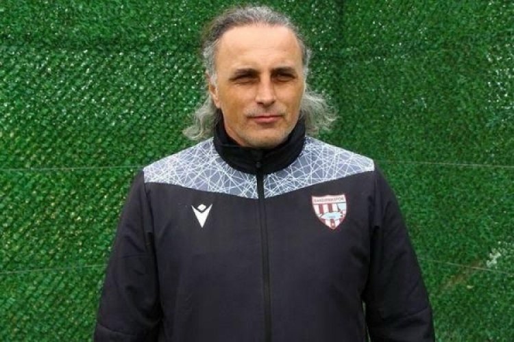 Kocaelispor, teknik direkt&ouml;r Mustafa G&uuml;rsel'le anlaştı