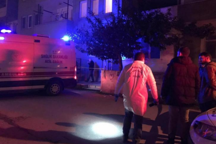 Sakarya'da y&uuml;ksek ses tartışması cinayetle bitti!