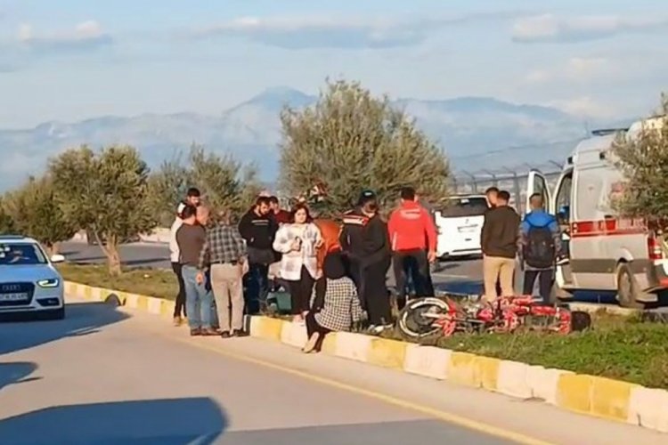 Antalya'da tartıştığı s&uuml;r&uuml;c&uuml;y&uuml; motosikletle takip ederken kazada &ouml;ld&uuml;