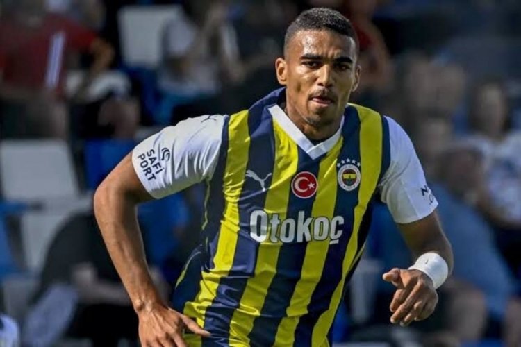 Bursaspor, F.Bah&ccedil;eli Djiku'yu nasıl ka&ccedil;ırdı!