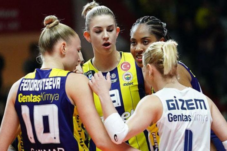 CEV Şampiyonlar Ligi'nde Fenerbah&ccedil;e, Stuttgart'a yenildi!
