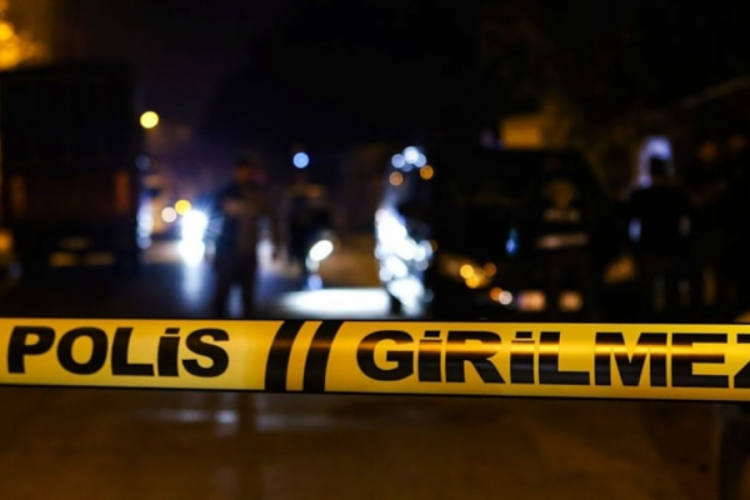 İstanbul'da silahla rastgele ateş a&ccedil;an ş&uuml;pheli aranıyor!