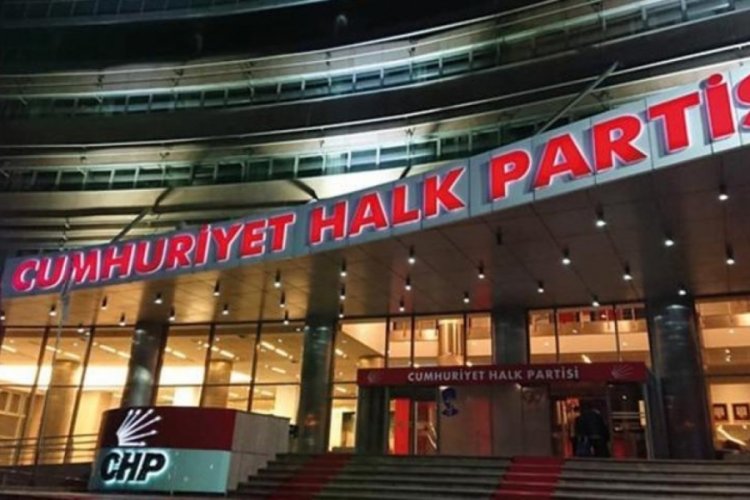 CHP Fo&ccedil;a y&ouml;netimi istifa etti!