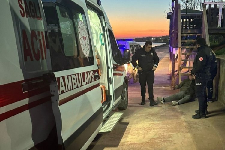 Kocaeli'nde yerde hareketsiz yatan şahıs korkuttu