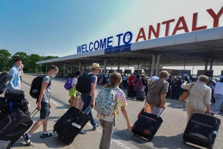 Turizmin g&ouml;zde merkezi Antalya'da 60 milyar dolar hedefi