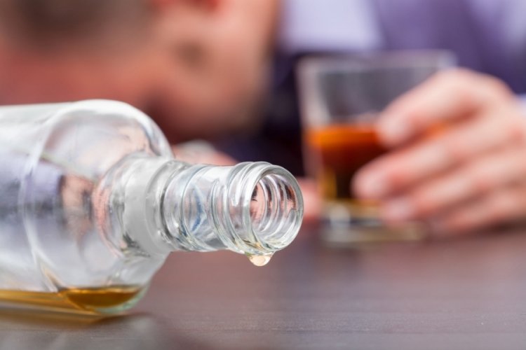 Alkol fiyatlarına yeni zam!