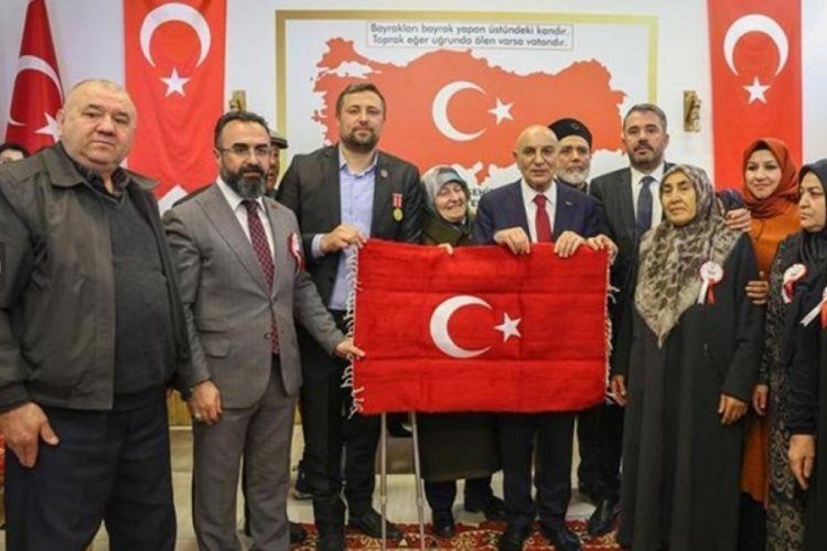 Turgut Altınok: Son 5 yıldır şehit mezarlıkları temizlenmedi