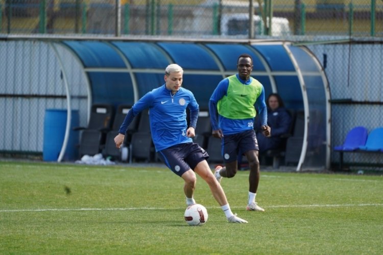 &Ccedil;aykur Rizespor, Samsunpor ma&ccedil;ı hazırlıklarını s&uuml;rd&uuml;rd&uuml;