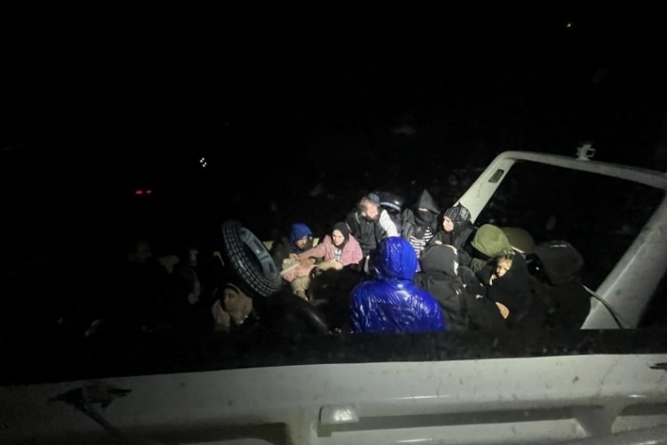 Muğla'da 20 d&uuml;zensiz g&ouml;&ccedil;men kurtarıldı