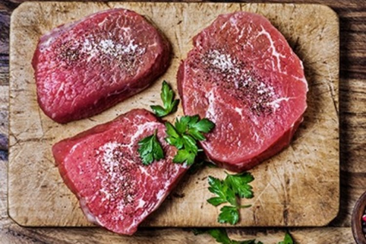 Kırmızı etin insan sağlığına yararları nelerdir? Kırmızı et tüketemeyenler neler tüketebilir? Sağlıklı bir kırmızı eti nasıl pişirmeliyiz?
