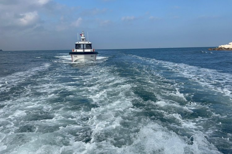 Bursa'da batan geminin m&uuml;rettebatını arama &ccedil;alışmaları s&uuml;r&uuml;yor