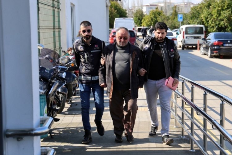 Adana'da 9 milyon TL olan sahte d&uuml;ş&uuml;k ayarlı altınla yakalandı! "Gayrimenkul gelirimle aldım"