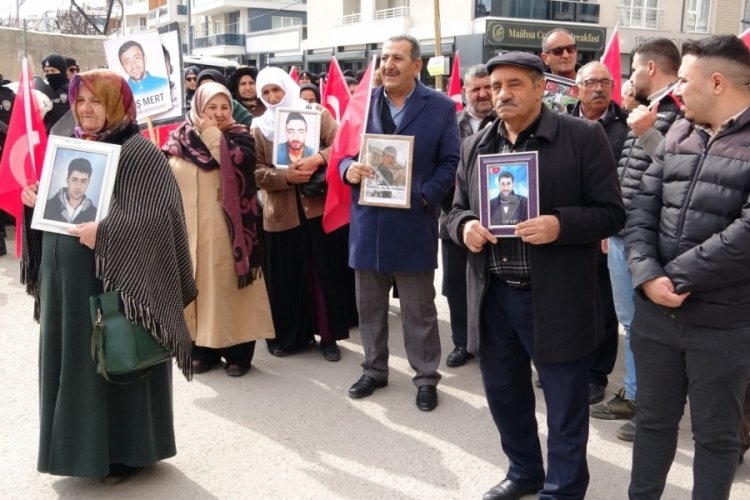 Vanlı anne: Ben sadece acılı bir anneyim ve evladımı istiyorum