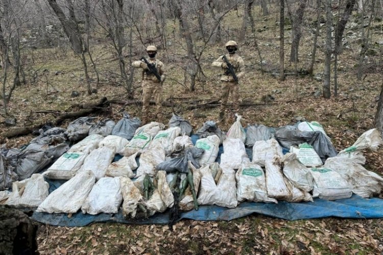 Şırnak'ta PKK'ya ait m&uuml;himmat ele ge&ccedil;irildi