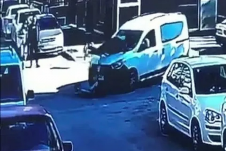 İzmir'de scooter kazasında hayatını kaybeden &ccedil;ocuğun ailesi s&uuml;r&uuml;c&uuml;n&uuml;n serbest bırakılmasına itiraz etti