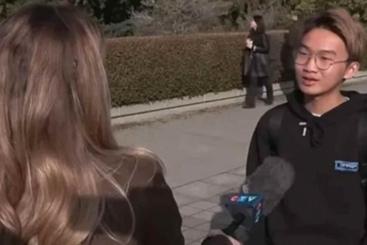Kiradan kurtulmak i&ccedil;in derslere u&ccedil;akla gidip geliyor