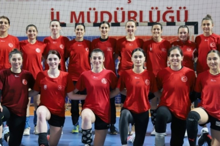 A Milli Kadın Hentbol Takımı, 2024 Avrupa Şampiyonası eleme ma&ccedil;larına hazırlanıyor