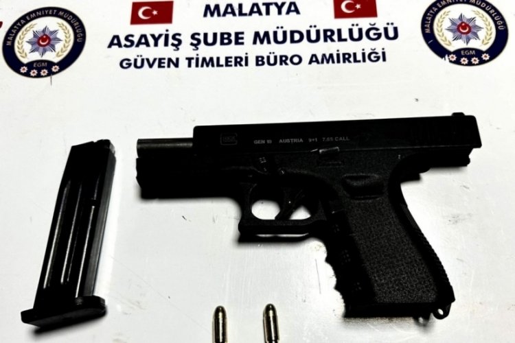 Malatya'da silah ve uyuşturucu ele ge&ccedil;irildi
