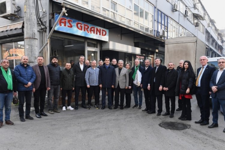 Bursa'nın ismini d&uuml;nyaya duyuran esnafa Başkan D&uuml;ndar'dan destek s&ouml;z&uuml;