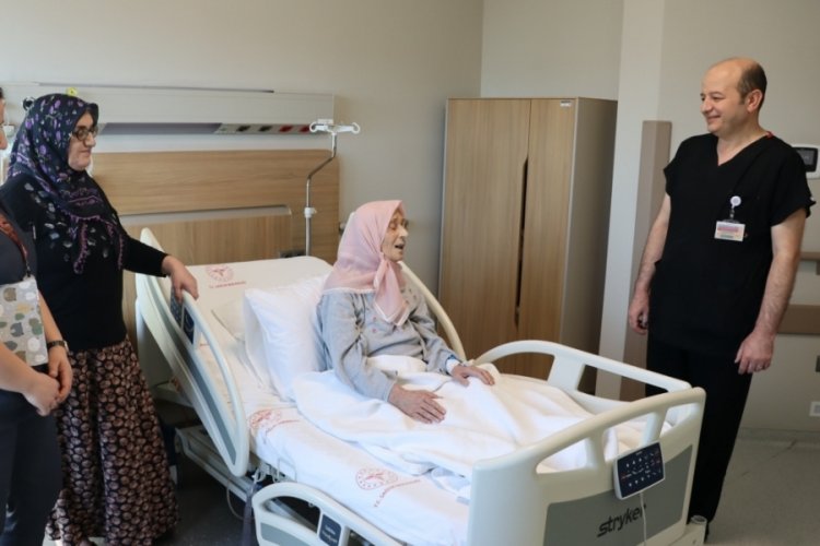 Bursa Şehir Hastanesi'nden 'kalp sağlığı' alanında yine başarı!