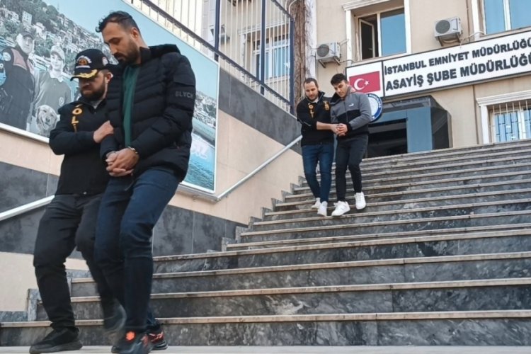 İstanbul 4 ilde oto hırsızlık şebekesine operasyon