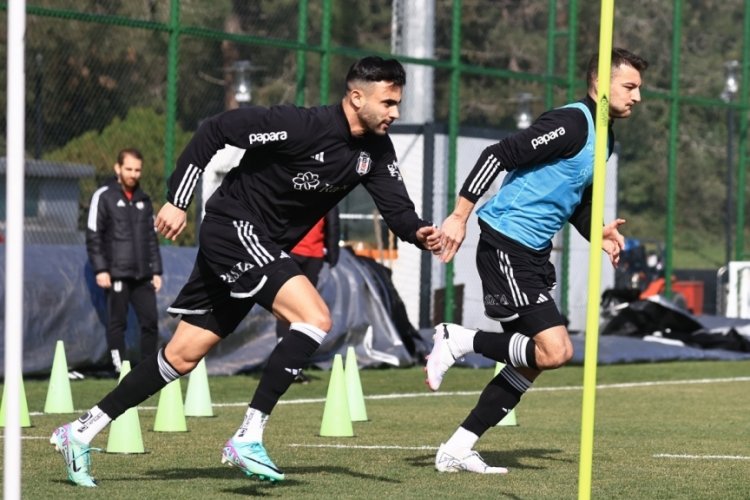 Beşiktaş, İstanbulspor ma&ccedil;ı hazırlıklarını s&uuml;rd&uuml;rd&uuml;