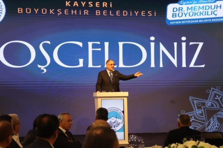 Bakan Mehmet &Ouml;zhaseki: Deprem b&ouml;lgelerinde 110 bin iş&ccedil;i var
