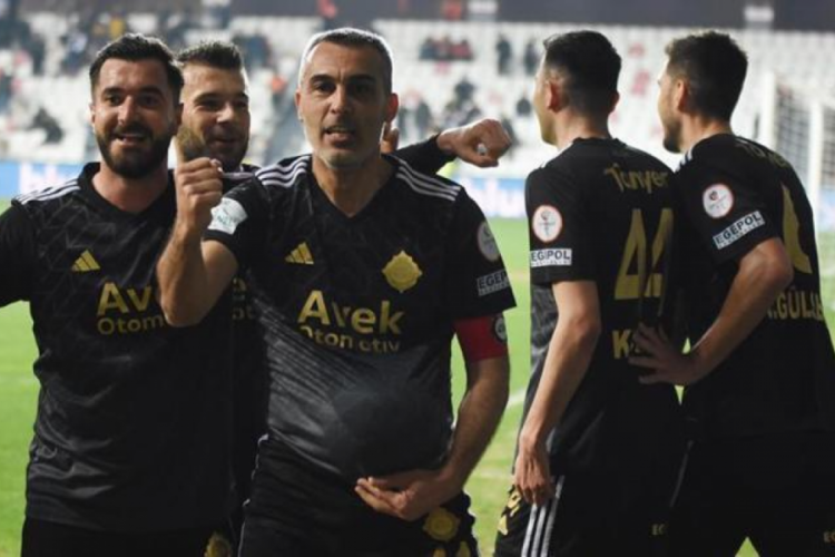 Altay 3 puanı aldı