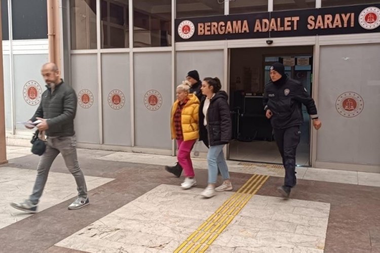 İzmir'de fuhuş yaptırıldığı tespit edilen adrese operasyon
