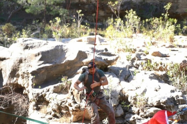Sosyal medya fenomeni u&ccedil;uruma kurduğu hamaktan d&uuml;şt&uuml;