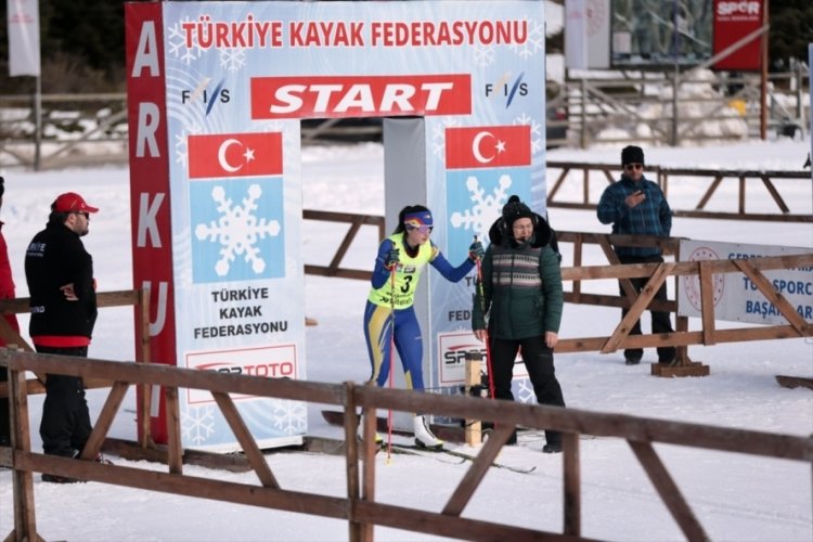 FIS Uluslararası Gerede Arkut Kupası başladı