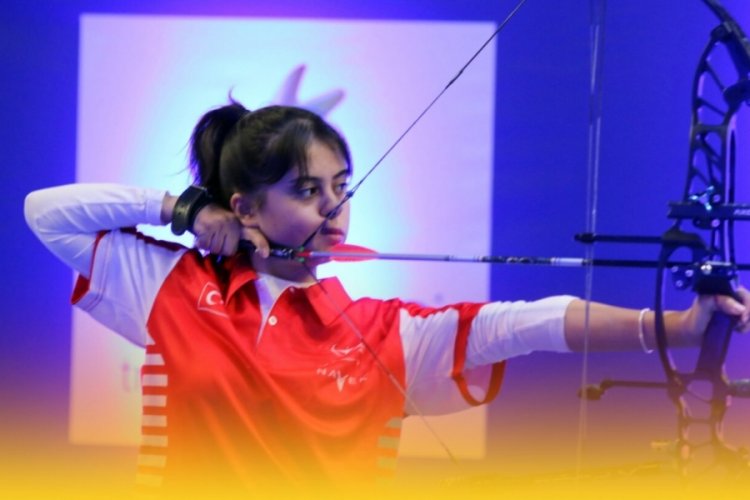 Milli ok&ccedil;u Hazal Burun'dan 21 yaş altında Avrupa Şampiyonasında altın madalya