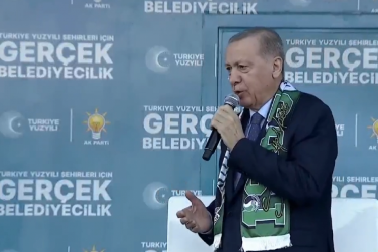 Erdoğan: İşi g&uuml;c&uuml; bırakmış kendi i&ccedil;inde kavga ediyor