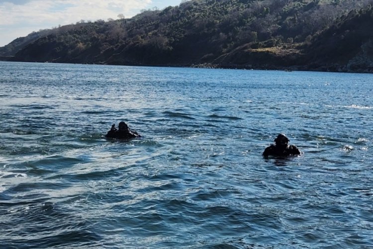 Marmara Denizi'nde batan gemiye TCG Akın Gemisi'nden 36 kez dalış yapıldı