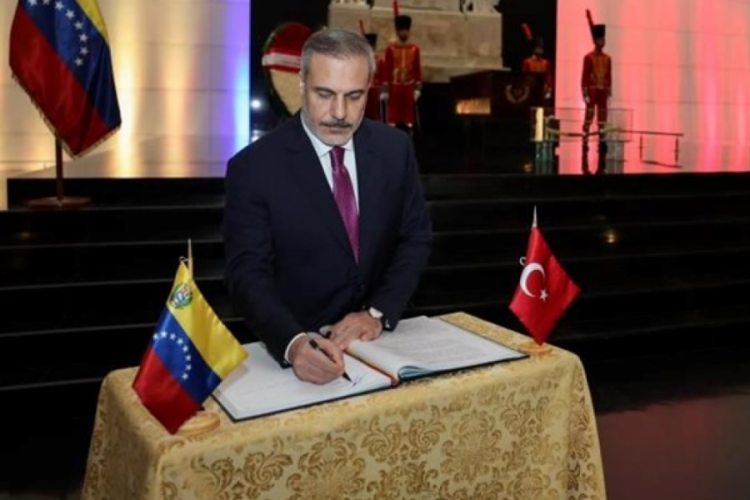 Bakan Fidan: Venezuela ile ticaret hedefine ulaşılmasını bekliyoruz