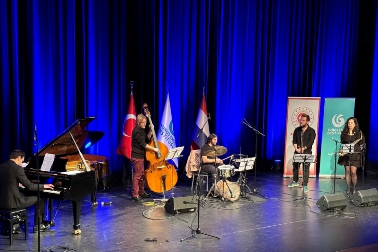 Hollanda-T&uuml;rkiye İş G&uuml;c&uuml; Anlaşması'nın 60'ıncı yıl d&ouml;n&uuml;m&uuml; kutlandı