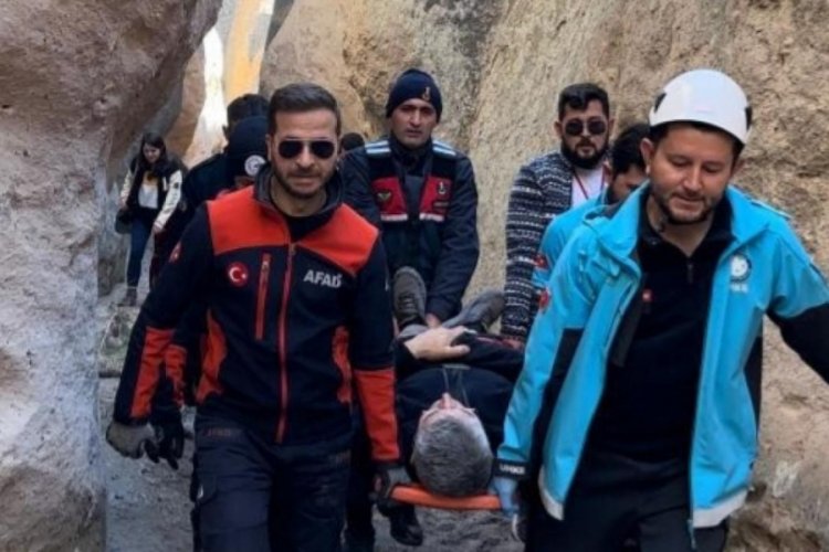 Kayseri'de kanyonda bacağı kırılan kişi kurtarıldı